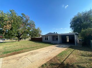 1401 Hamsted St, Fort Worth, TX 76115
