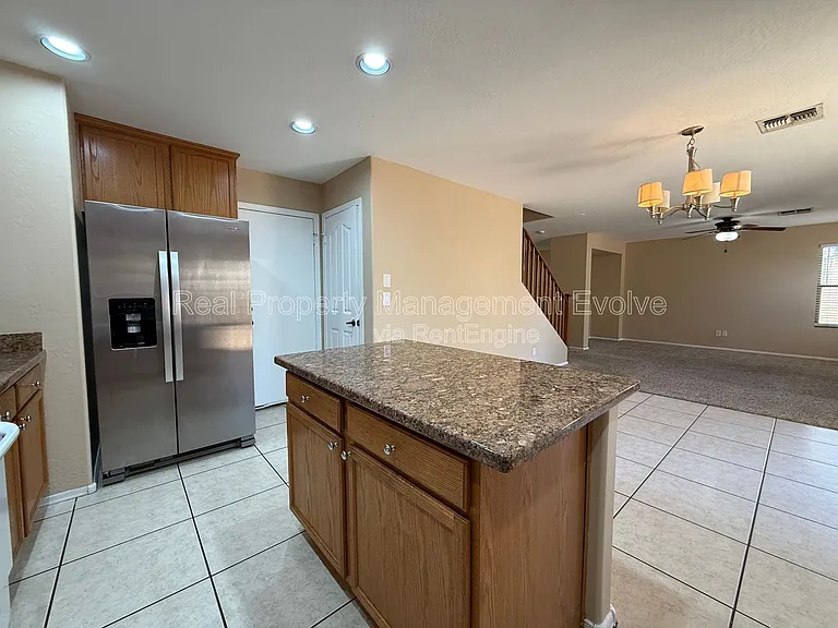 8145 W Palo Verde Ave — Photo 14