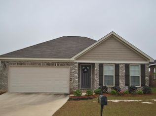 109 Winterberry Rd, Dothan, AL 36301