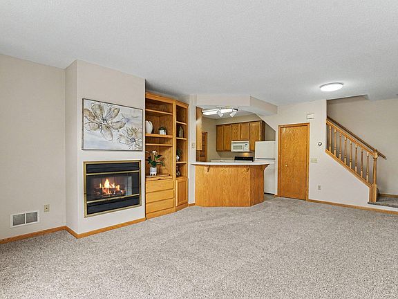 4th image of 15345 Greenhaven Ln APT 103