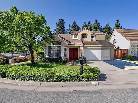 2nd image of 7335 Prindiville Dr