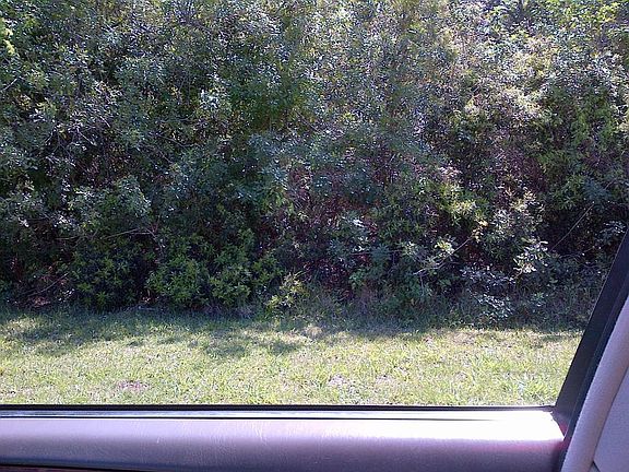 3rd image of 1668 SE North Blackwell Dr