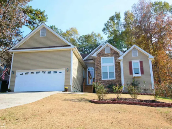 110 Greenpointe Way, Carrollton, GA 30117