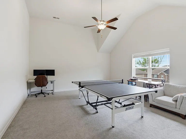 1101 Knobcrest Ct — Photo 18