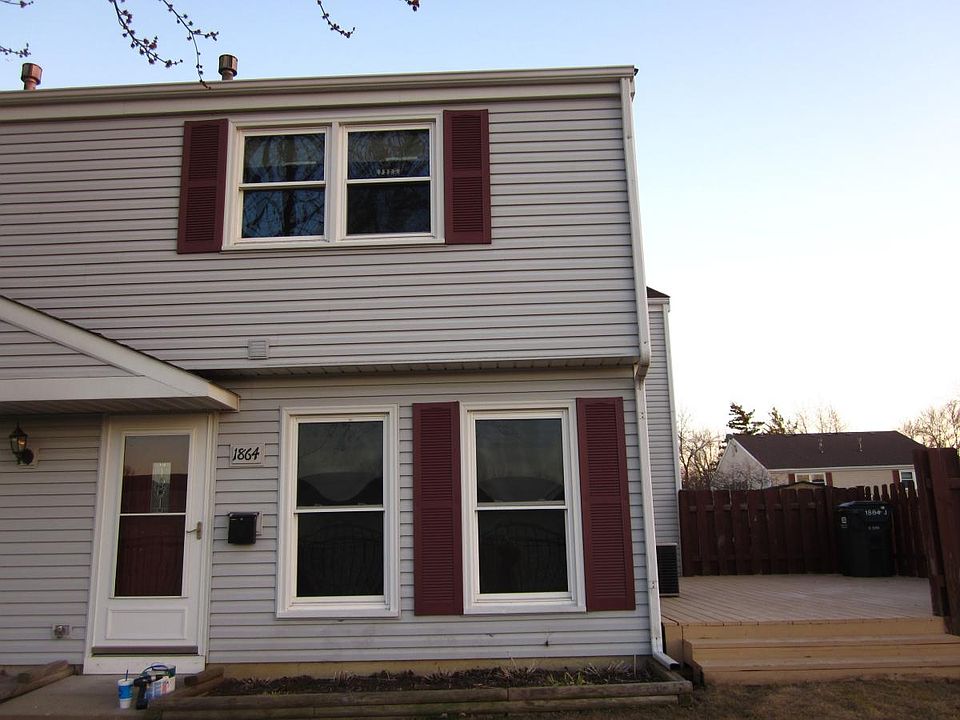 1st image of 1864 Jamestown Cir