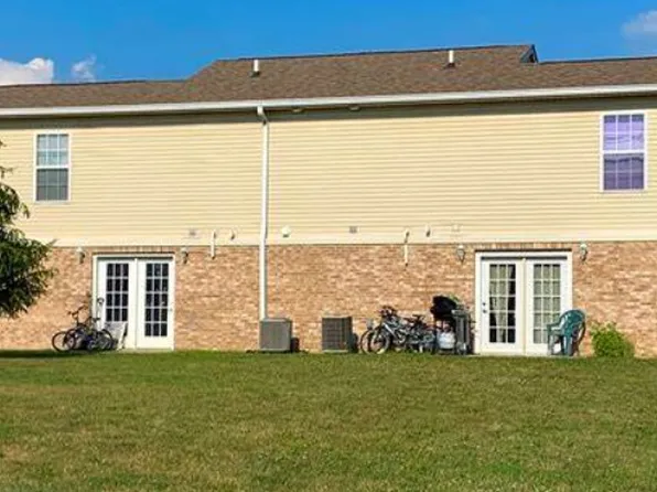 Hamilton Place, 706 W Main St, Arcadia, IN 46030