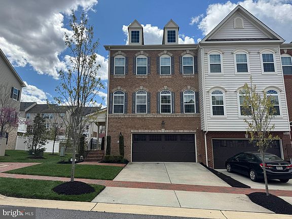 2nd image of 15612 Burford Ln
