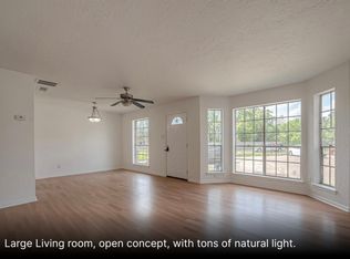 3806 Willow Springs Ln, Houston, TX 77080