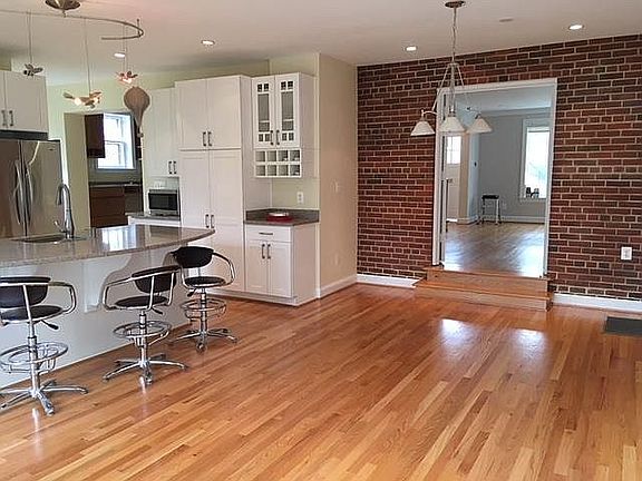 2nd image of 2817 Northampton St NW