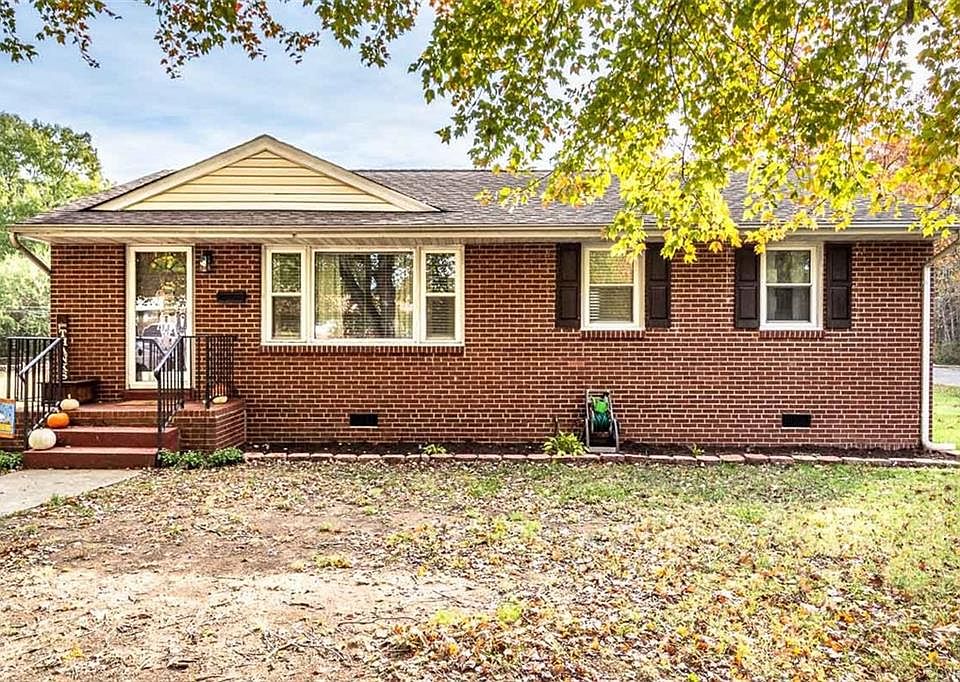 1st image of 422 Penley Ave