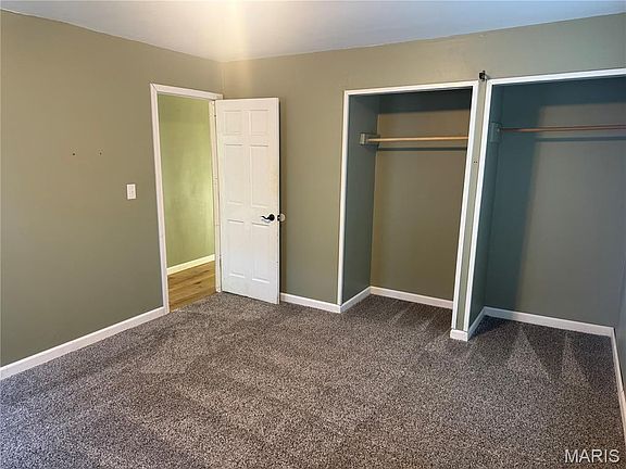 4th image of 17 Randolph Dr