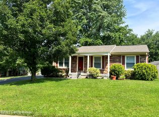 9101 Satinwood Ct, Louisville, KY 40229