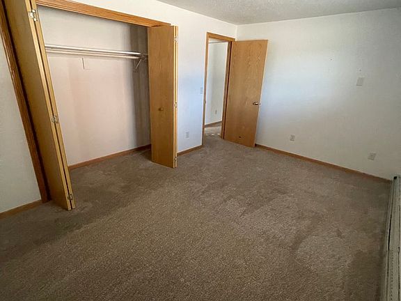3rd image of 1508 1st Ave NW #6