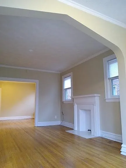 2 bed, 1100 sqft, $1,100 — Photo 4