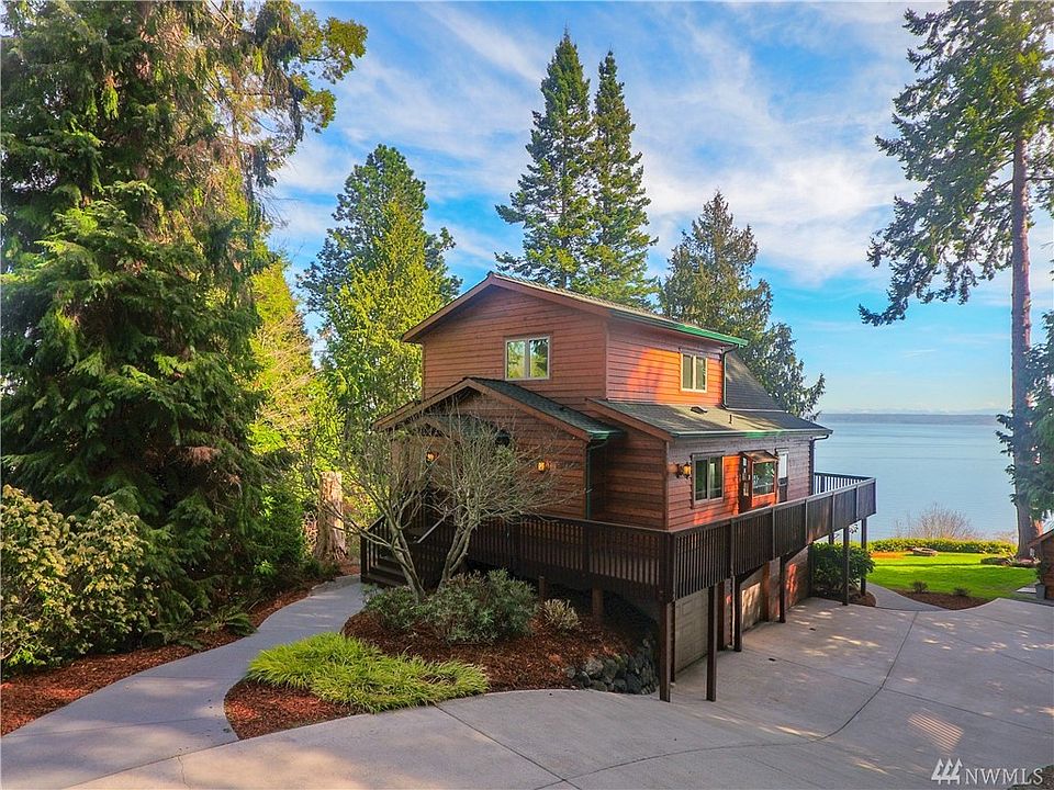 1st image of 31190 Sunrise Beach Dr NE