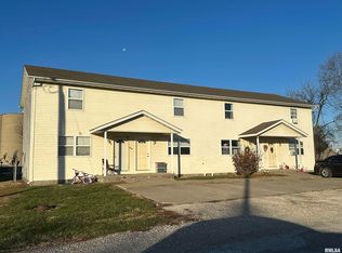 201 S Cedar St, New Berlin, IL 62670