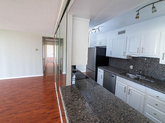 4th image of 66 Cleary Ct APT 1002