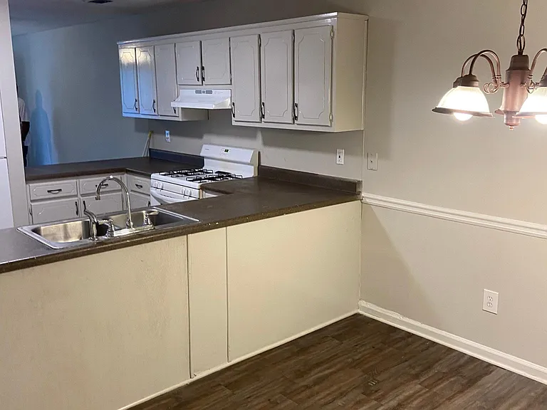 2072 Oakwood Dr #2072 — Photo 8