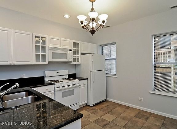 4th image of 5928 1/2 N Paulina St APT 1N