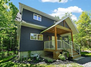 1077 Holiday Park Dr, Bracebridge, ON P1L1W9