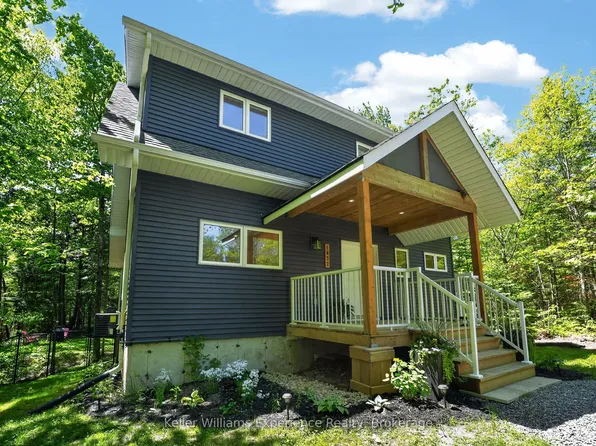 1077 Holiday Park Dr, Bracebridge, ON P1L 1W9
