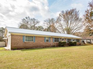 1561 Huckaby Rd, Waycross, GA 31503