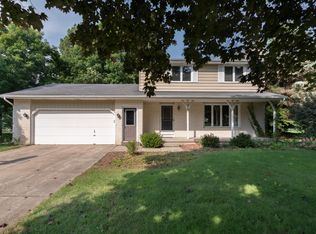 4163 Meadowfield St, Hudsonville, MI 49426
