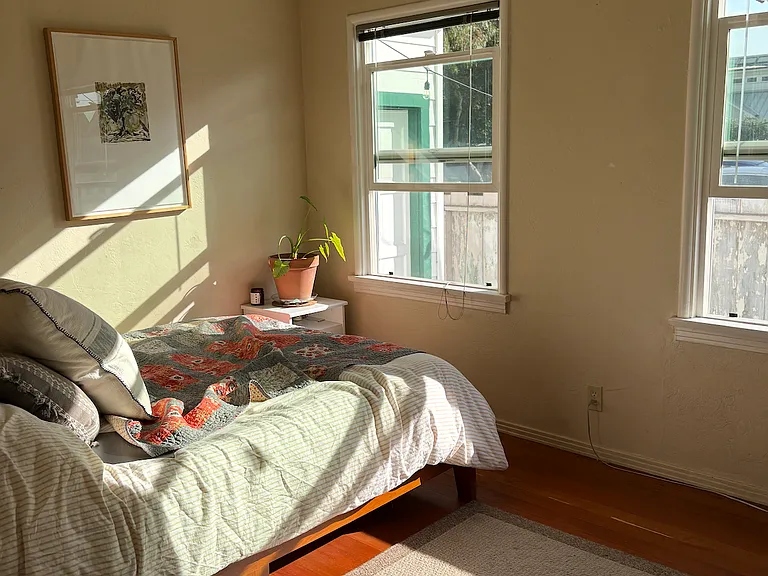 610 Bonnie St — Photo 3