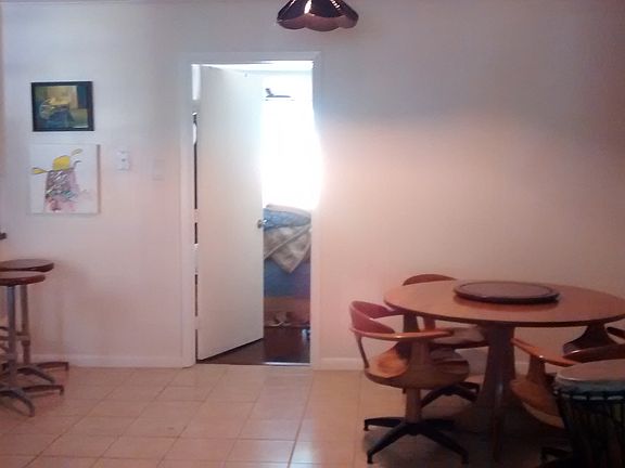 Din Rm, door to BR#3 17'x13'