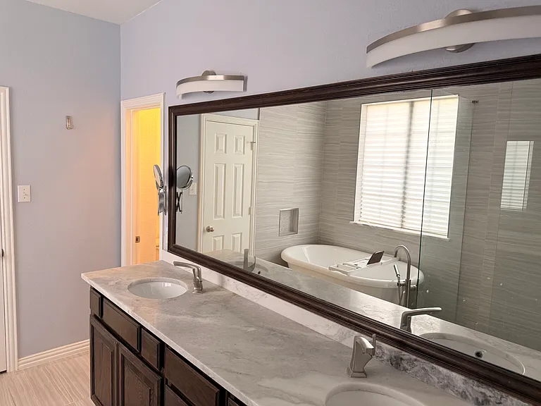 2489 Yuma Dr — Photo 16