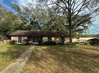 104 N University Blvd, Mobile, AL 36608