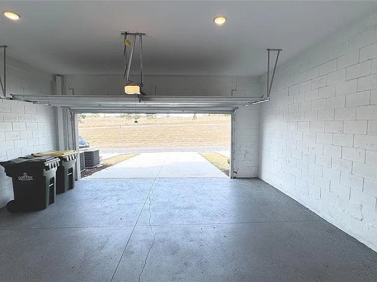 2327 Garden Belle Dr — Photo 14