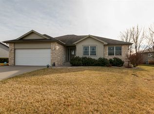 4043 Bald Eagle Dr, Manhattan, KS 66502
