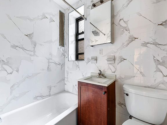 4th image of 1773 1st Ave APT 4