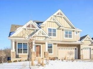 3608 Sawgrass Trl S, Eagan, MN 55123