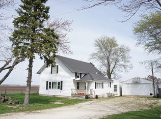 148 N 1300e Rd, Paxton, IL 60957