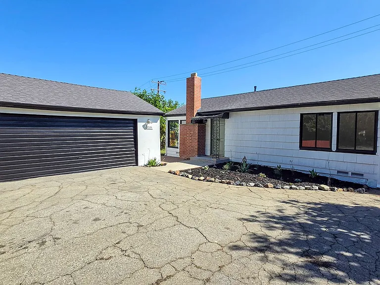 13524 Starbuck St — Photo 1