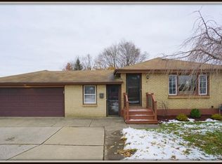 133 Fieldcrest Ct, Buffalo, NY 14224