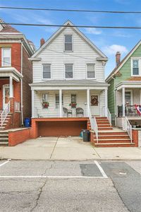 77 W 14th St, Bayonne, NJ, 07002