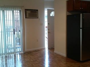 70-24 57th Dr, Flushing, NY 11378