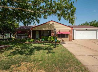 2802 S Greenwood St, Wichita, KS 67216