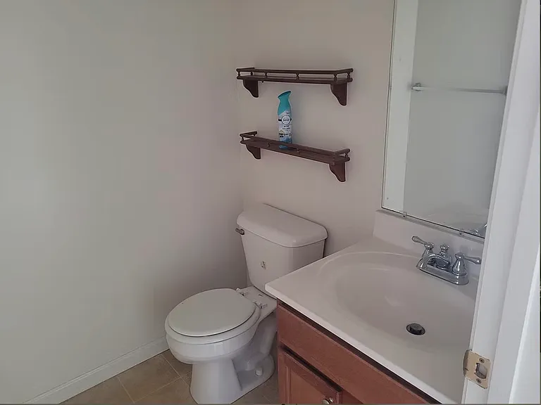 13 S Chestnut St — Photo 7