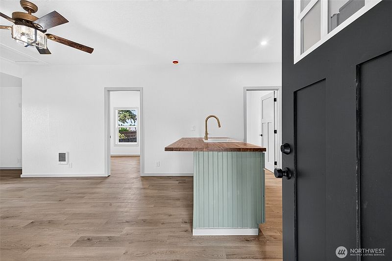 2nd image of 8633 S Thompson Avenue