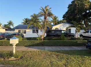 Lake Marks At Westwind, Miami, FL 33193