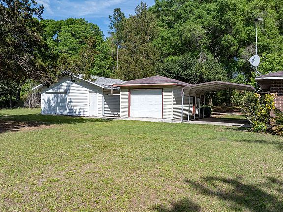 3rd image of 567 SW Brookwood Dr