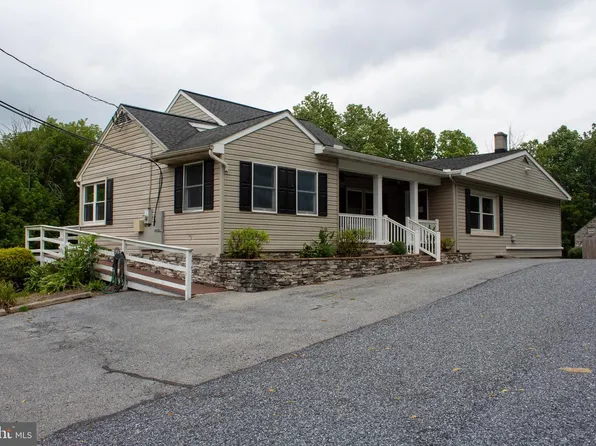 204 Herrville Rd, Willow Street, PA 17584