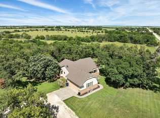 6052 NW 30th St, Towanda, KS 67144