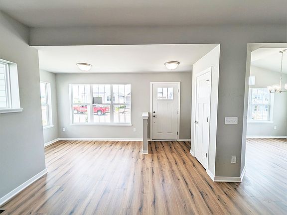 2nd image of 2883 Mizuna Dr