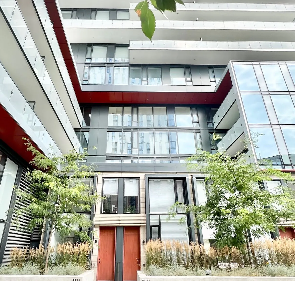 2 bed, $3,800 — Photo 1