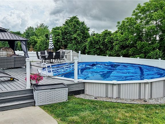 5th image of 1938 Brookside Dr NE